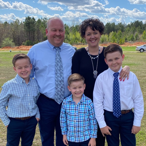 Meet your Posher, Alicia - Picture 1 of 1